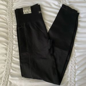 Brand new VS PINK leggings